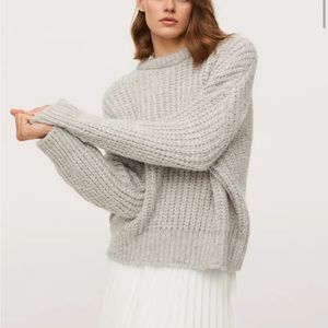 Mango oversize knit sweater. New.